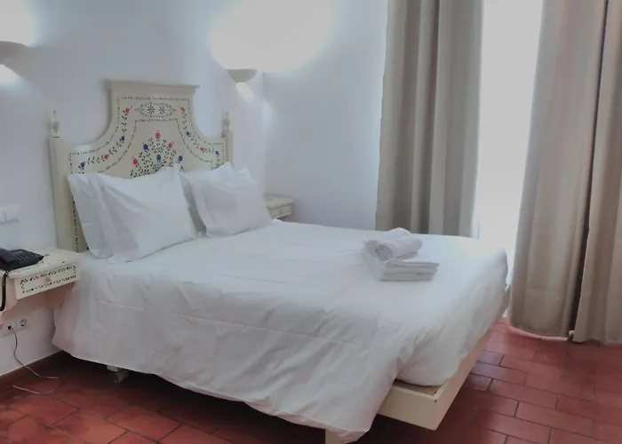 By Kavia Албуфейра