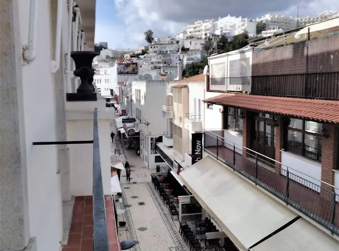 Готель By Kavia 2*